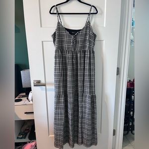 Black & white long plaid dress